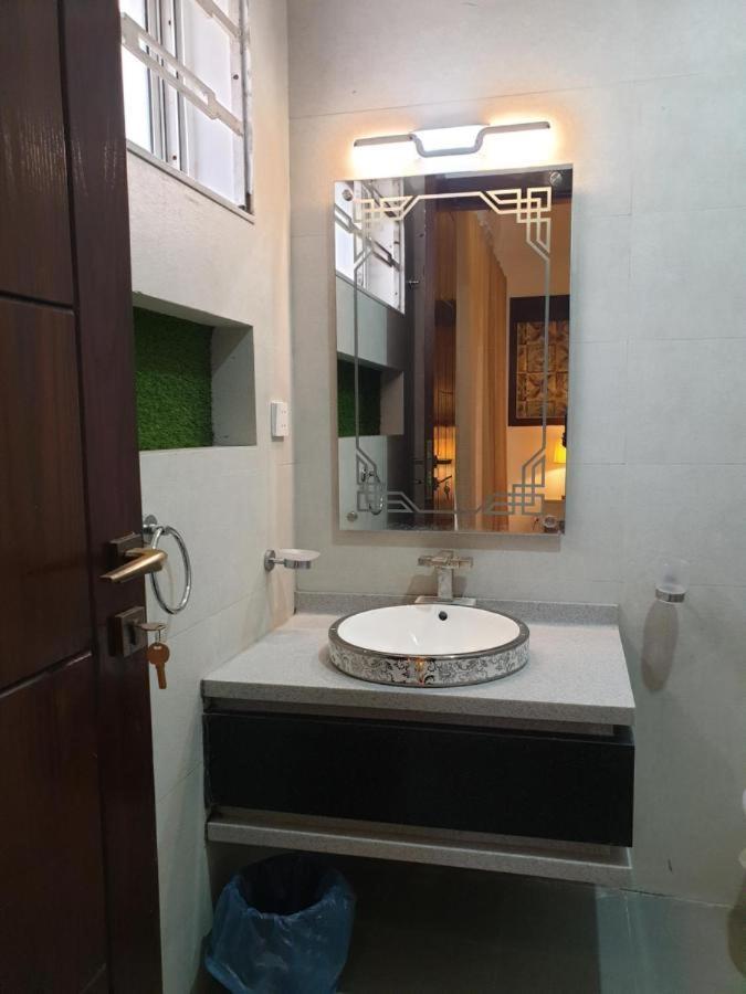 B&B Mumtaz City Islamabad Buitenkant foto